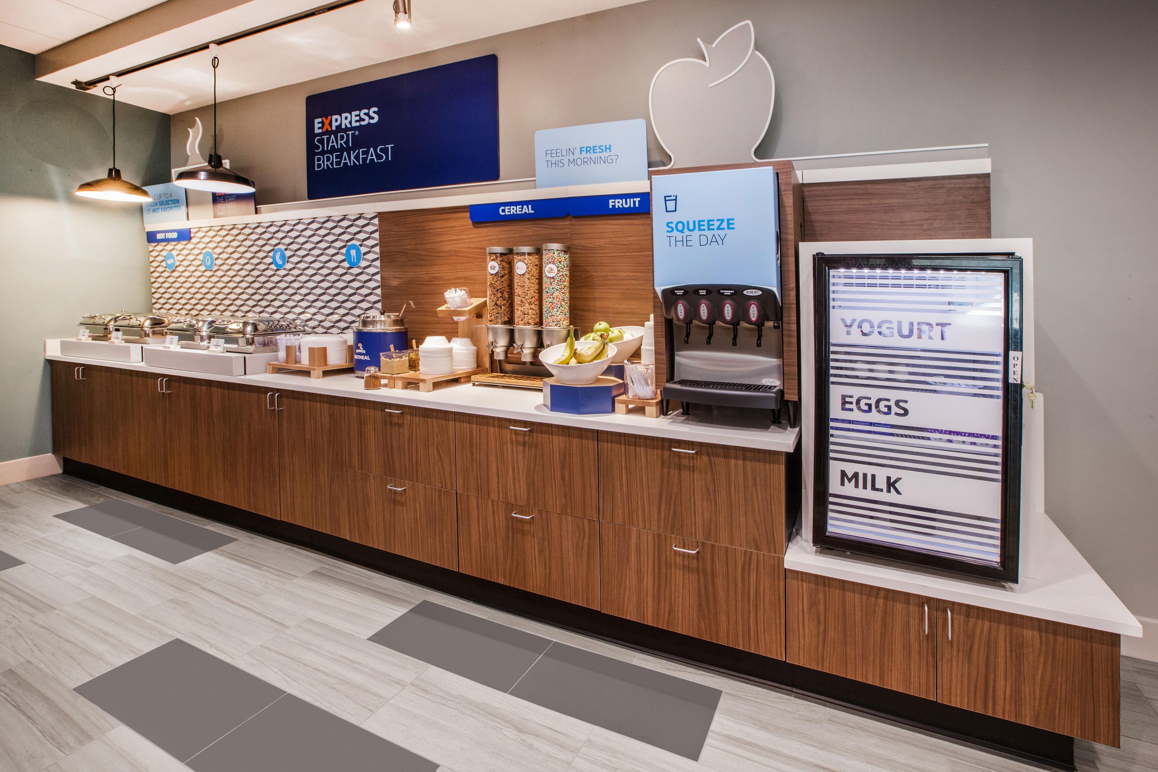 Holiday Inn Express & Suites Morristown By Ihg Exterior foto